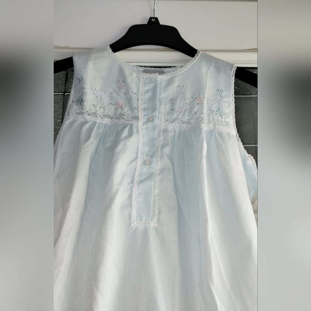 Light Blue Sleeve Nightgown - Picture 4 of 7